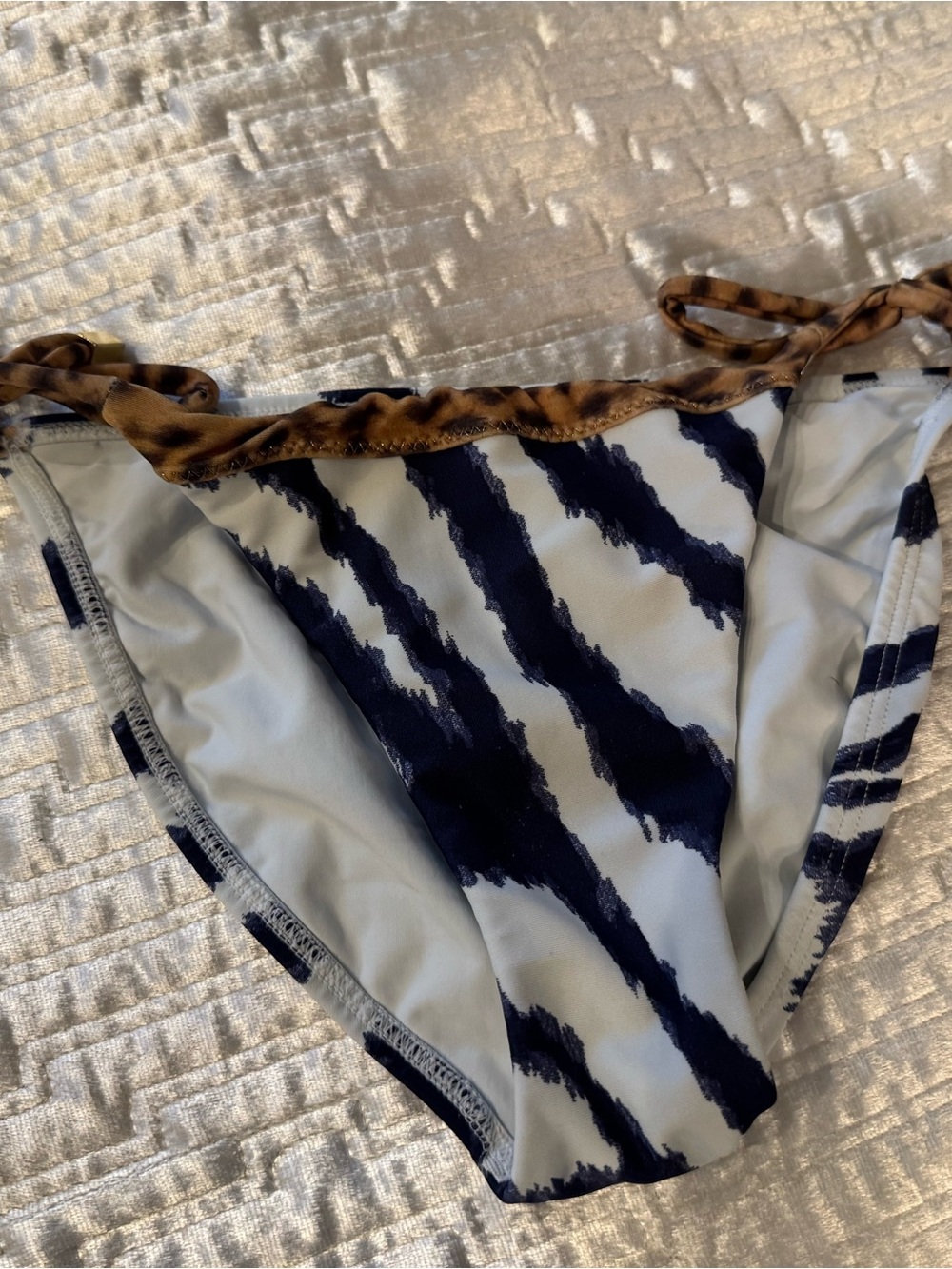 Vix Bikini w/coverup, 3 piece; Navy/White Stripes w/cheetah print trim, S, Good. - Picture 11 of 11